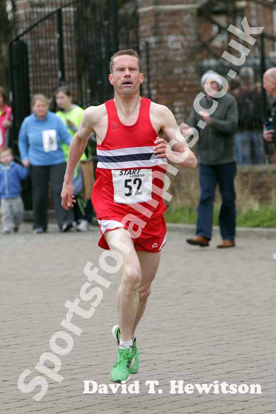 Guy Bracken (NSP) finishing the Wallsend Harriers Terry O'Gara Memorial 5k Road Race.